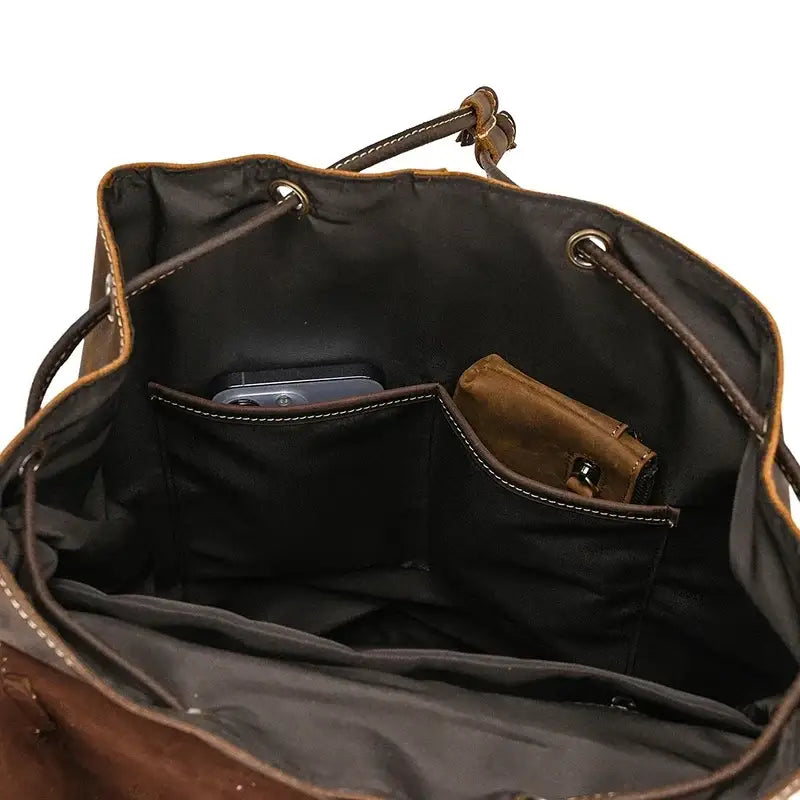 Full-Grain Leather Vintage Backpack – Soft Structure with Triple Flap Pockets