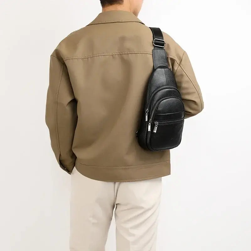 Men’s Black Grained Leather Sling Bag – Minimalist Secure Design