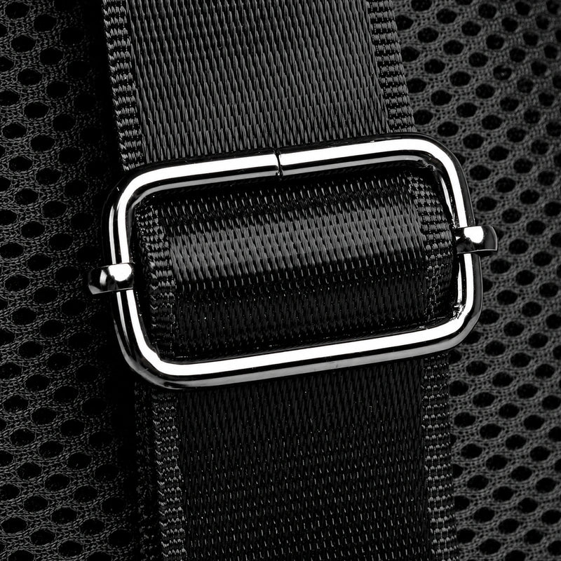 Men’s Black Grained Leather Sling Bag – Minimalist Secure Design