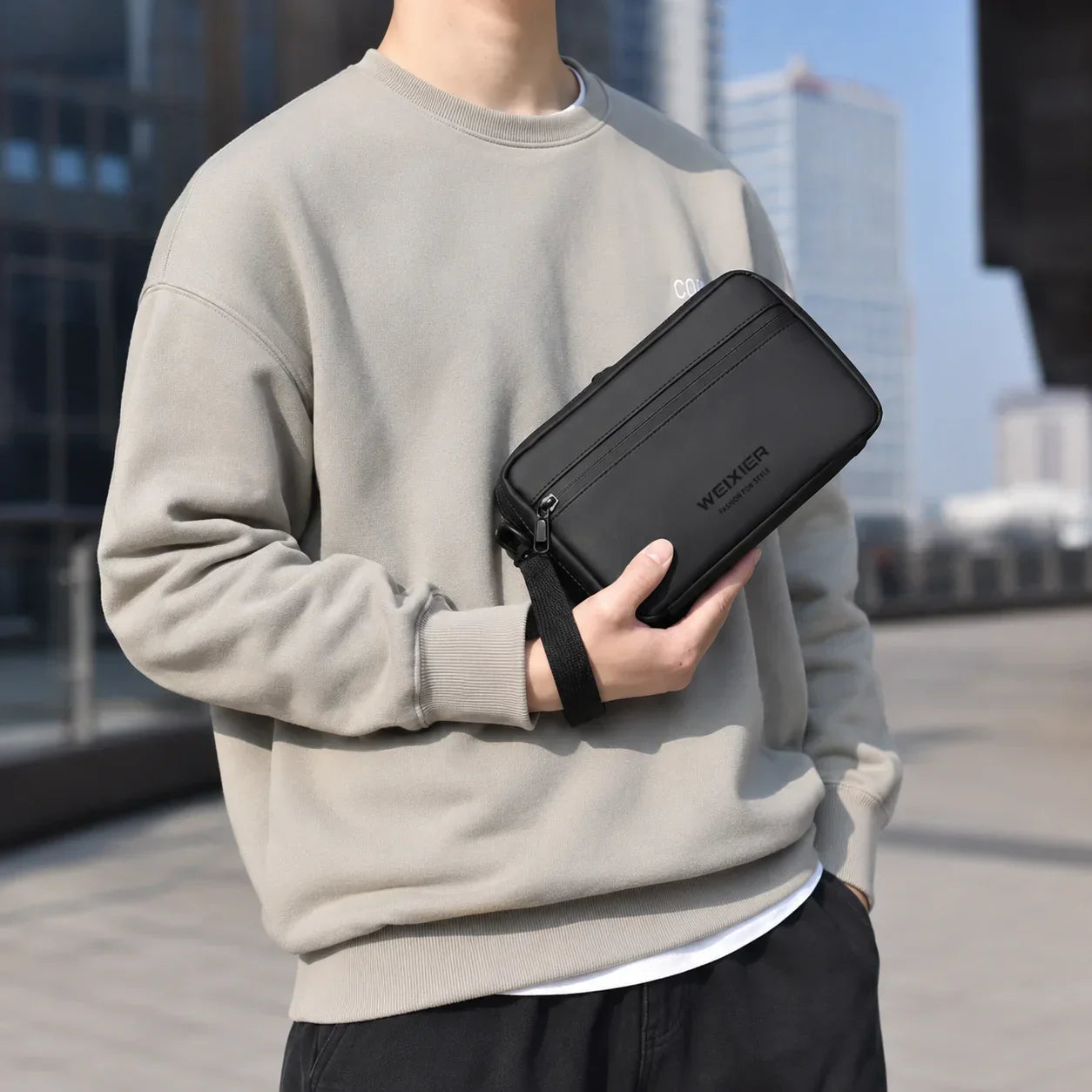 Men’s Crossbody Bag - Water-Resistant Touchscreen Pocket