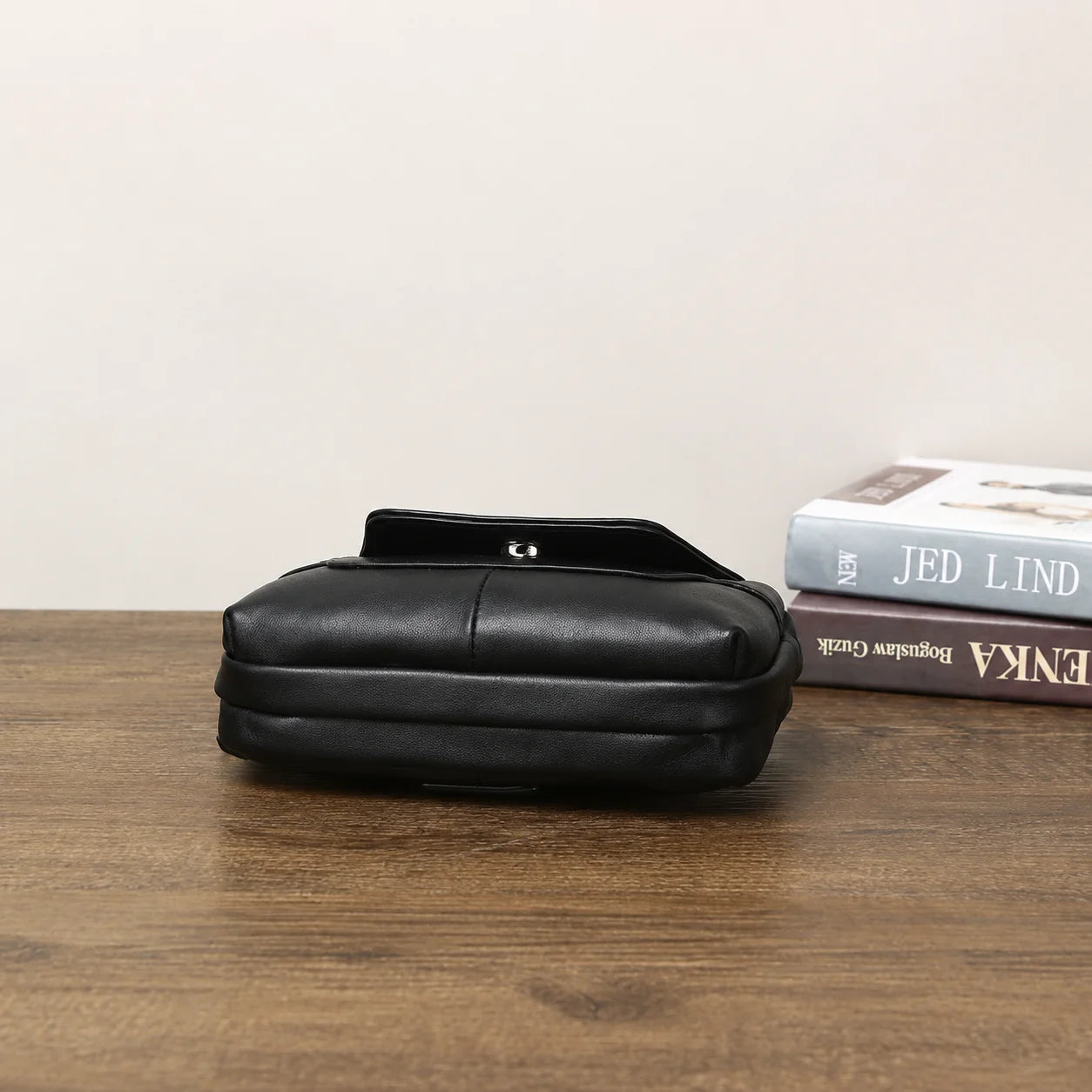 Men’s Leather Belt Pouch - 2-Compartment Zip Waist Bag