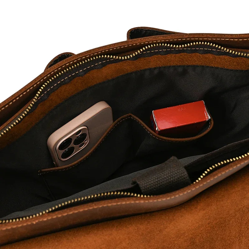 Men’s Leather Briefcase – Structured Business Bag for Professionals