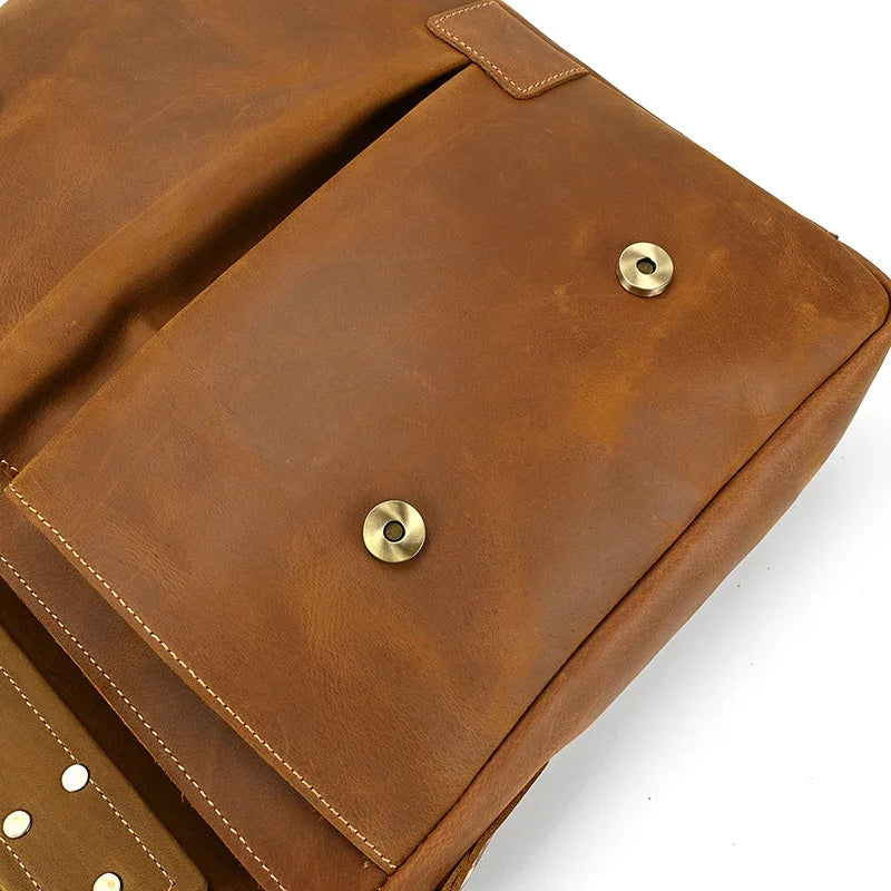Men’s Leather Briefcase – Structured Business Bag for Professionals