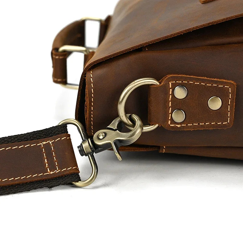 Men’s Leather Briefcase – Structured Business Bag for Professionals