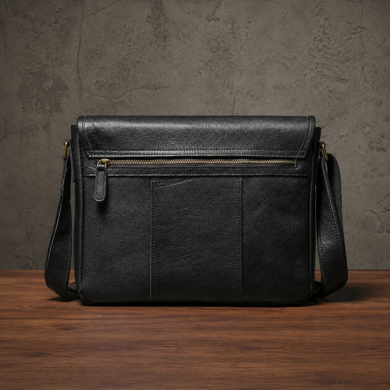 Men’s Leather Messenger Bag - Flap Front Pockets