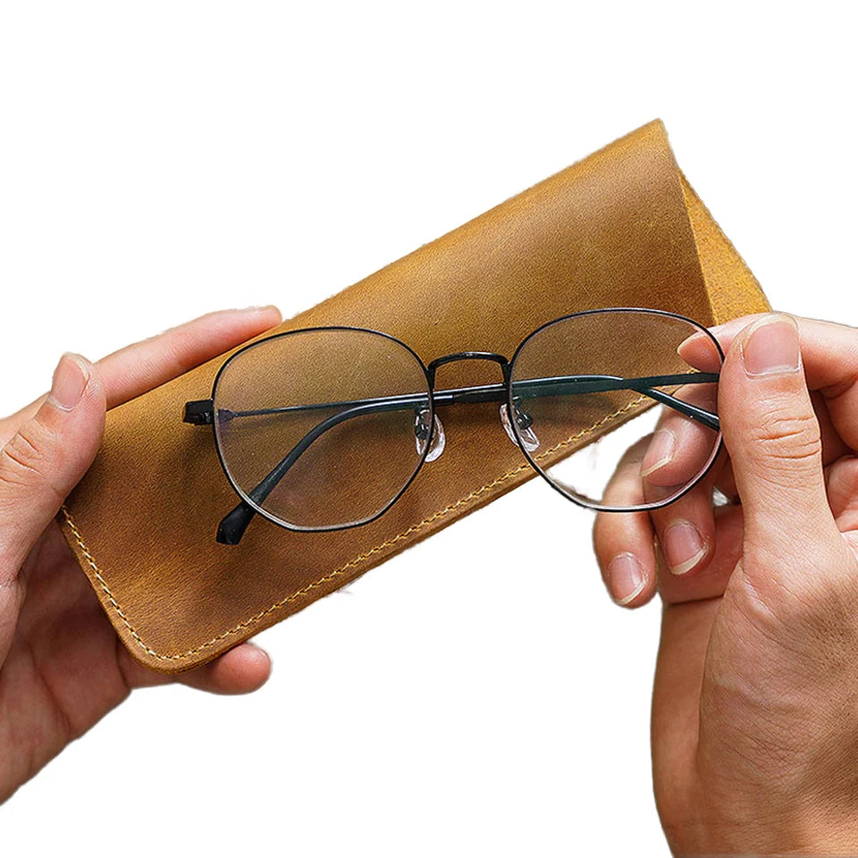 Men’s Leather Glasses Case – Crazy Horse Roll-Up Pouch