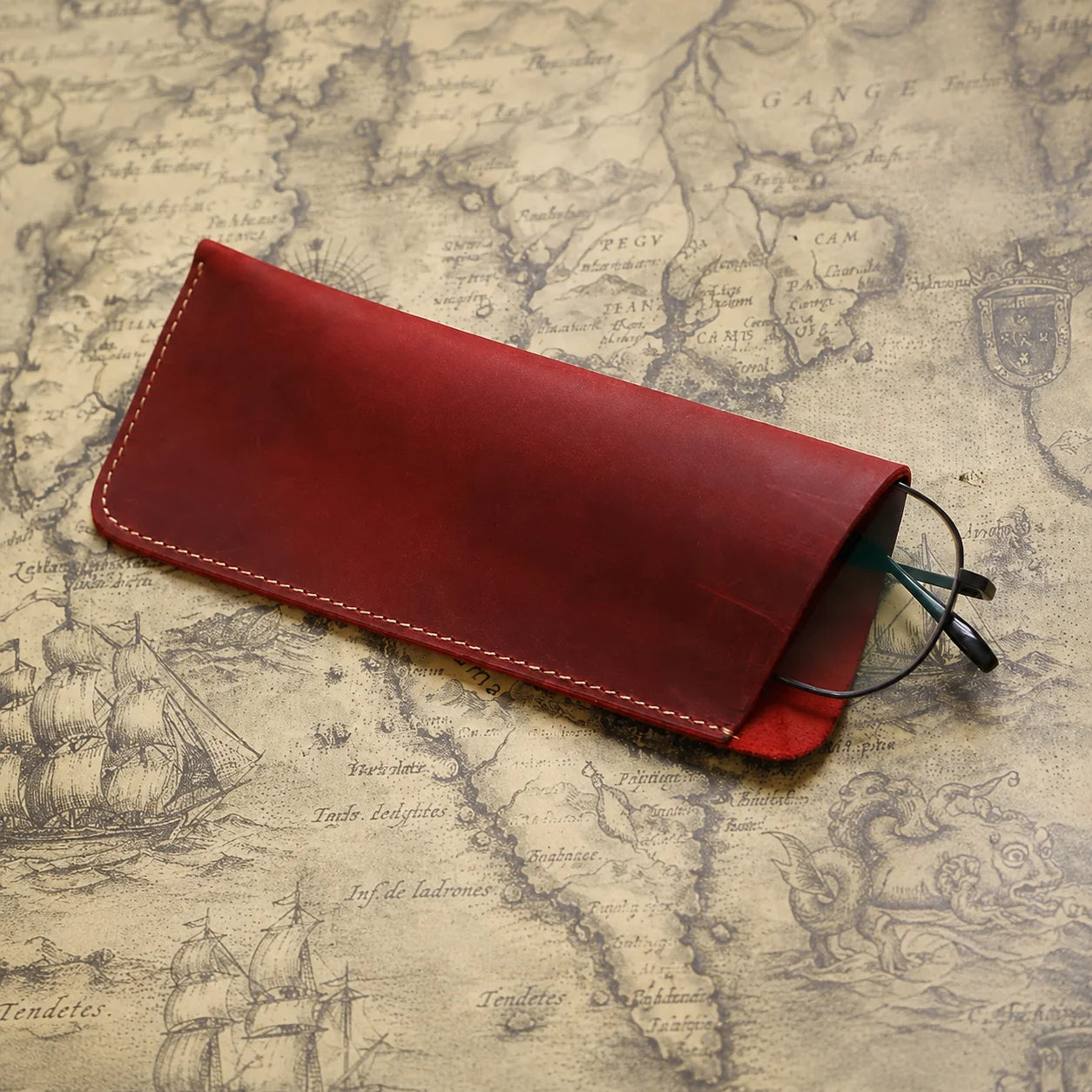 Men’s Leather Glasses Case – Crazy Horse Roll-Up Pouch
