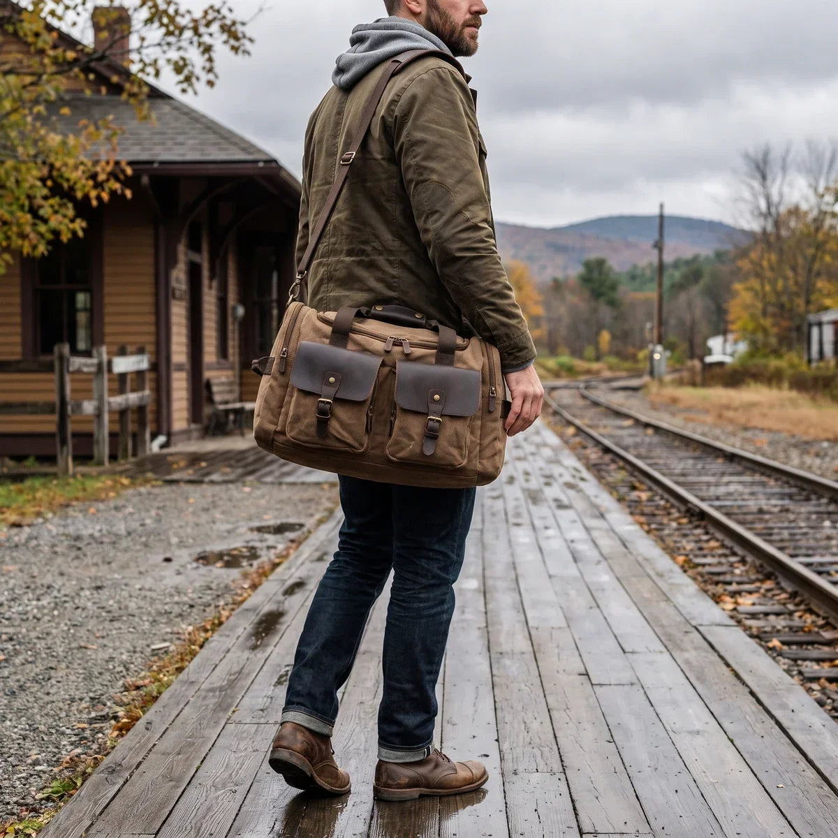 Men’s Waxed Canvas Weekender - Duffle Bag with Leather Pockets