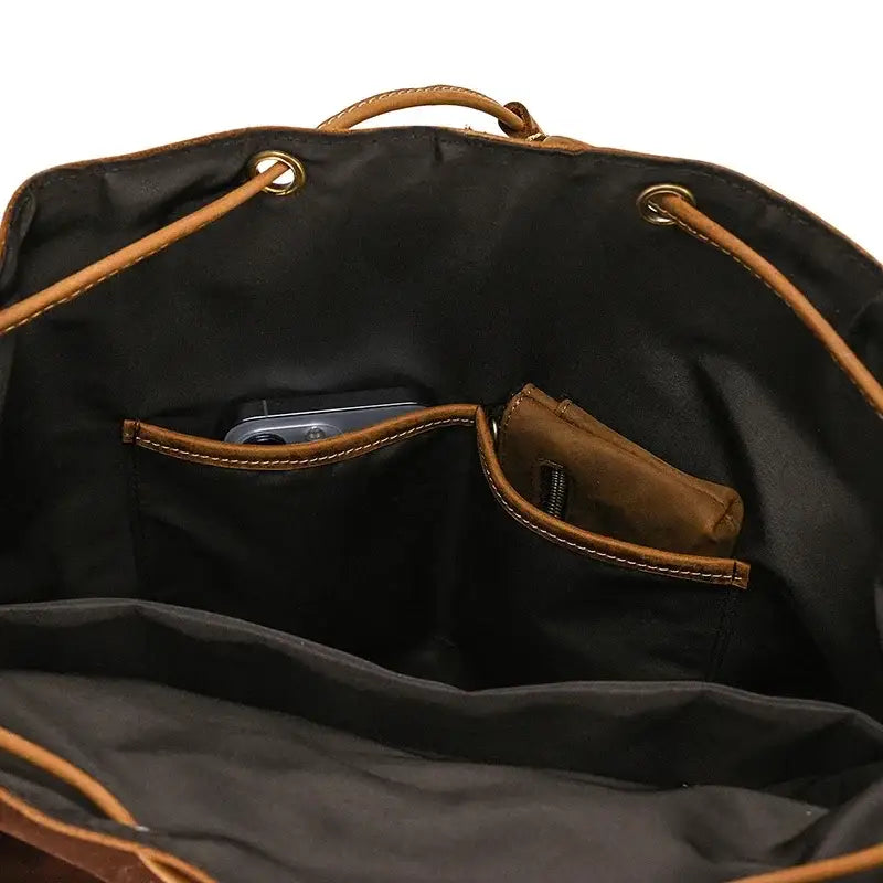 Full-Grain Leather Vintage Backpack – Soft Structure with Triple Flap Pockets