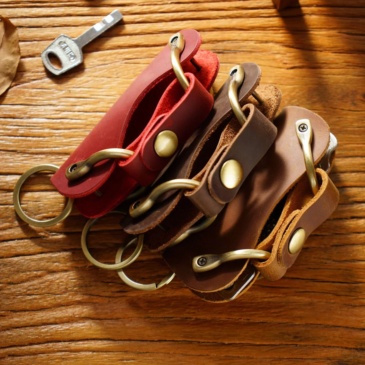 Leather Smart Key Holder - Compact Fold-Out Case for 10 Keys