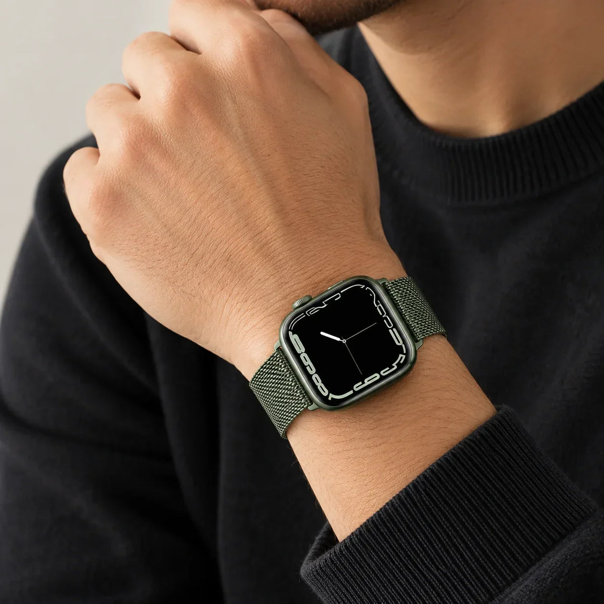 Magnetic Mesh Apple Watch Band - Stainless Steel Milanese Loop
