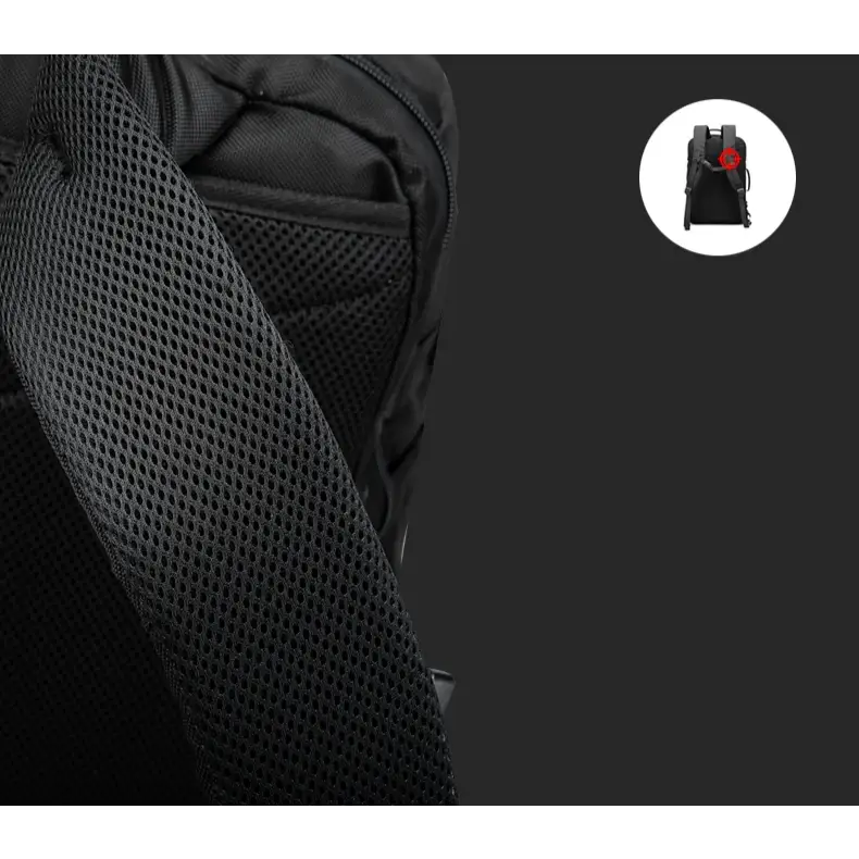 Men’s 30L Travel Backpack – Carry-On Size with Secure Back Pocket