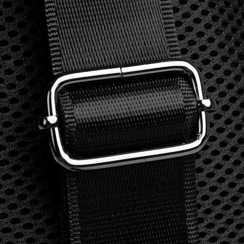 Men’s Black Grained Leather Sling Bag – Minimalist Secure Design