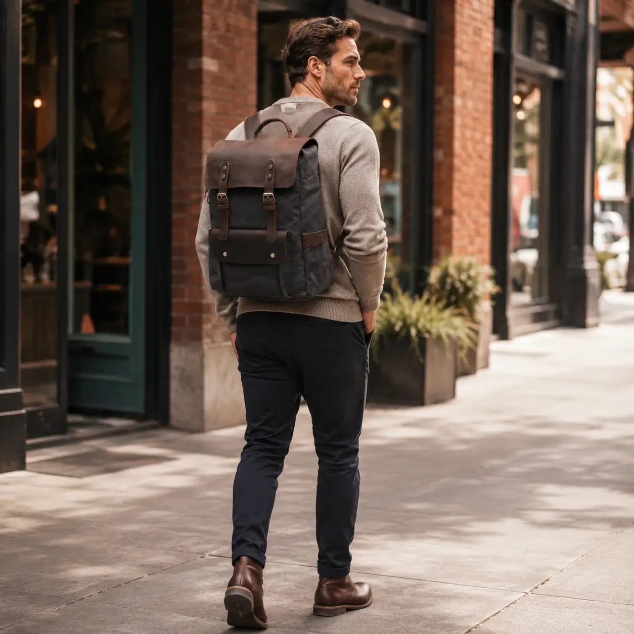 Men’s Canvas Backpack – Vintage Leather Flap Daypack