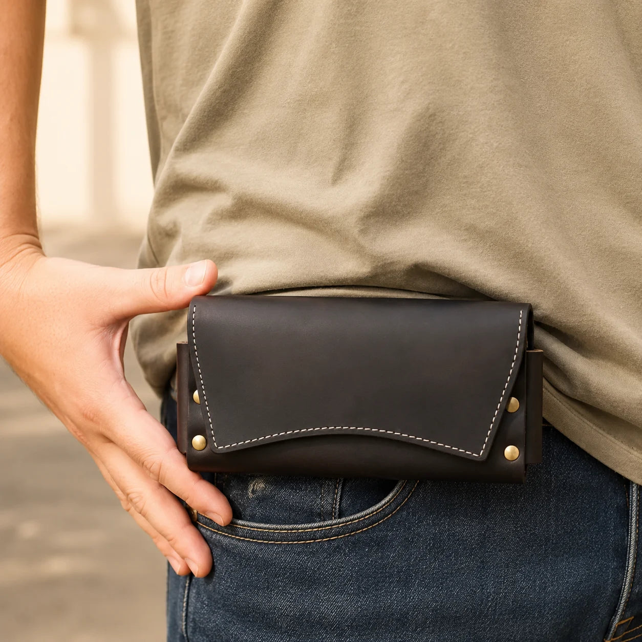 Men’s Leather Belt Pouch - Snap Closure Waist Bag