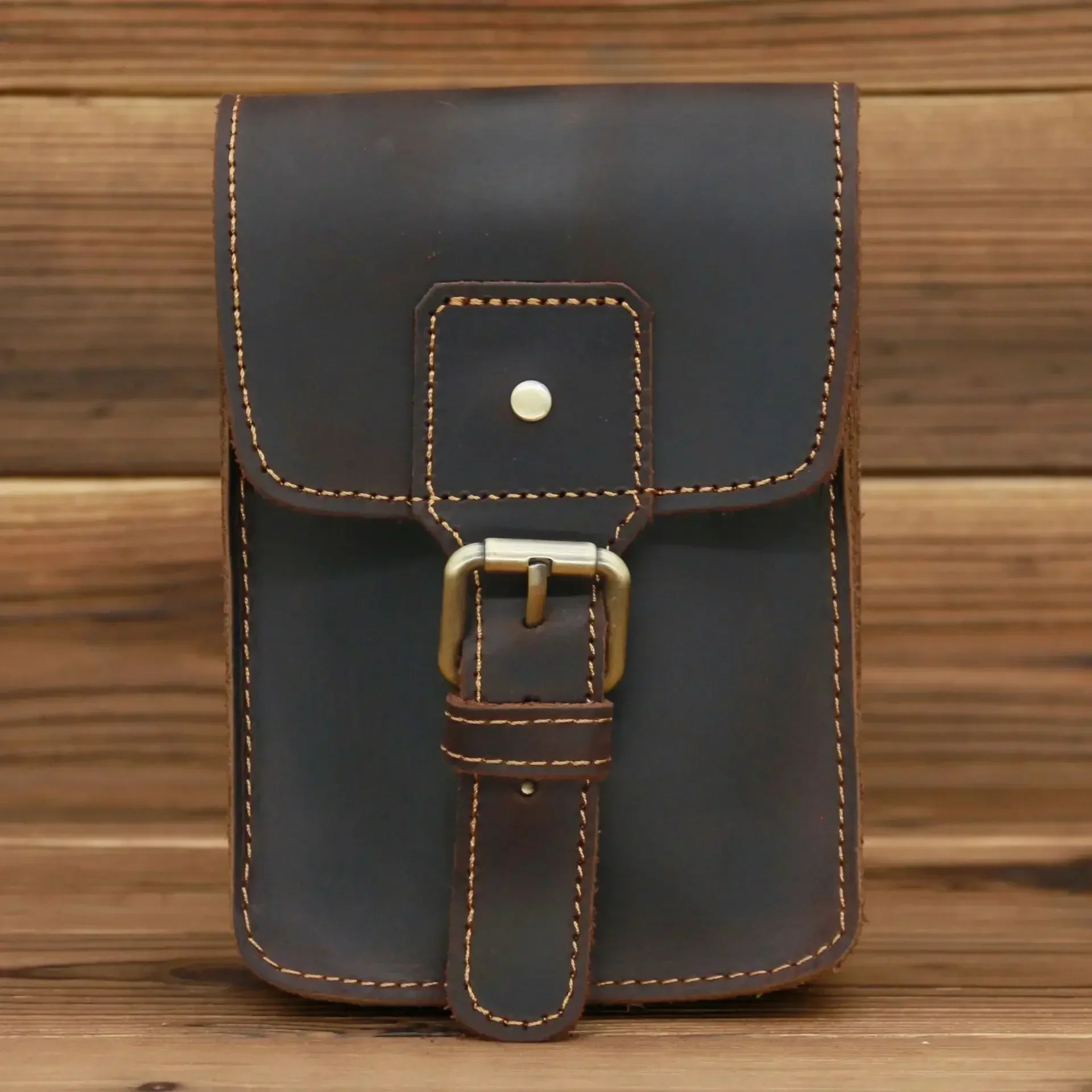 Men’s Leather Belt Pouch - Vertical Buckle Flap Design