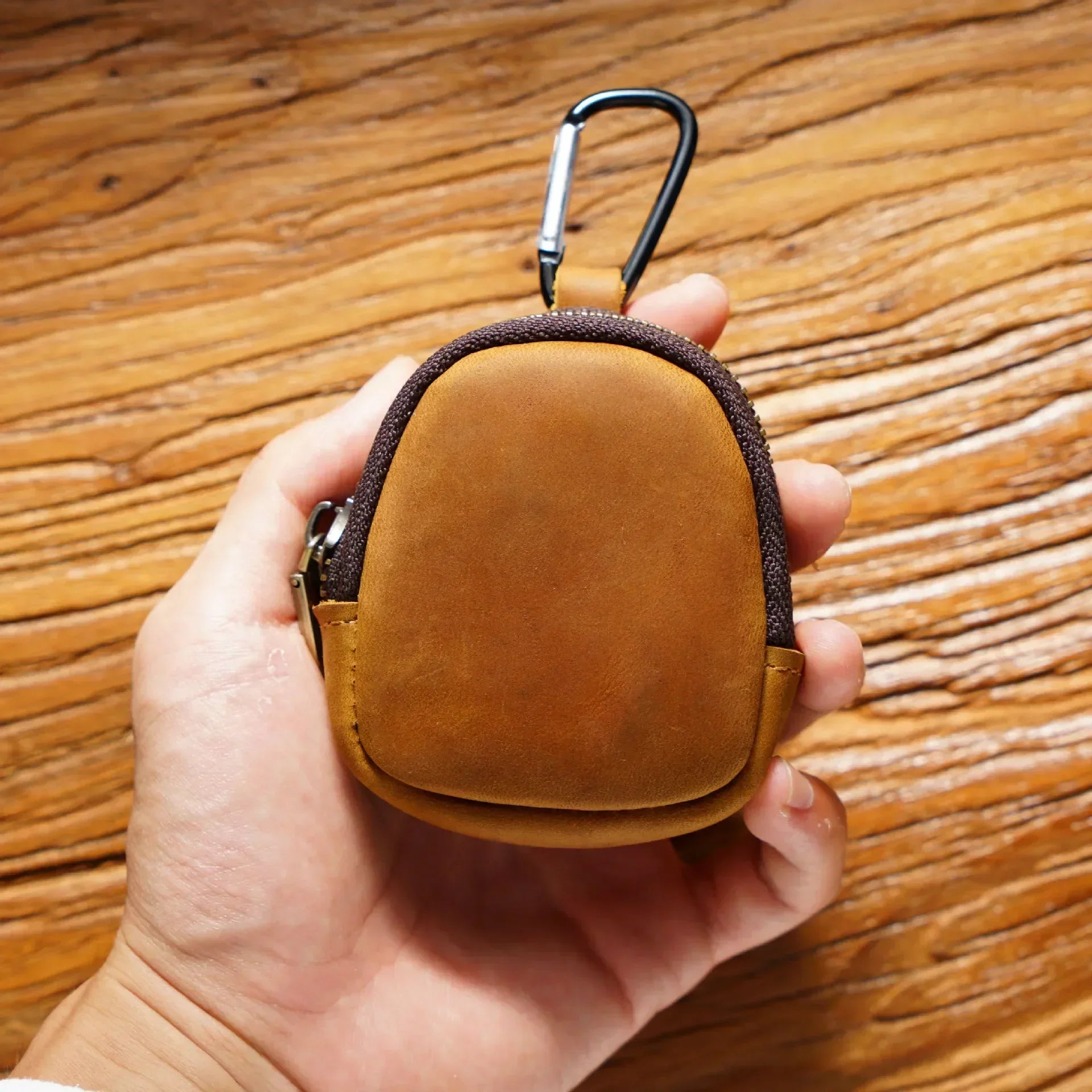 Men’s Leather Key Holder - Zip Coin Pouch with Carabiner