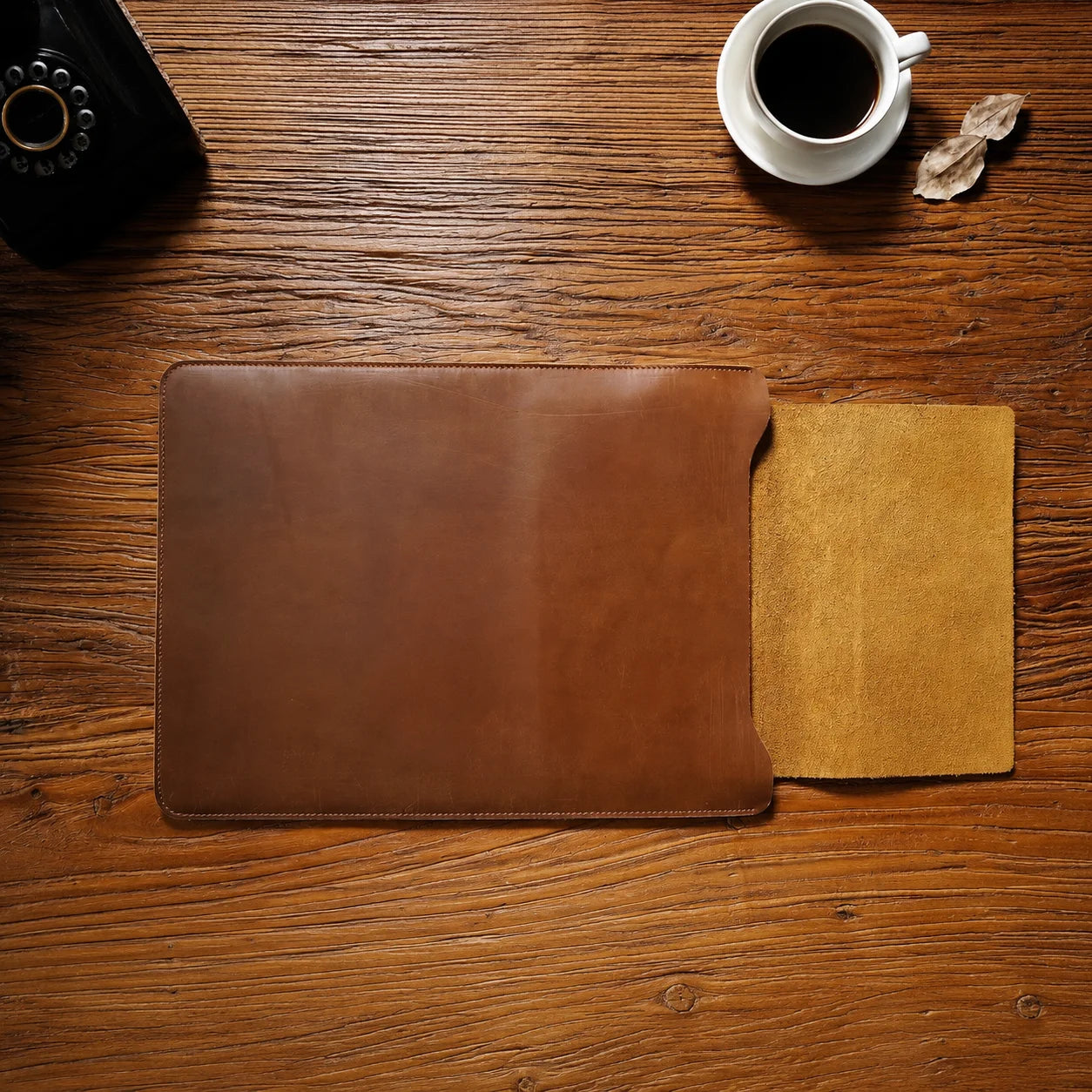 Men’s Leather Laptop Sleeve - 12-14 Inch Envelope Case