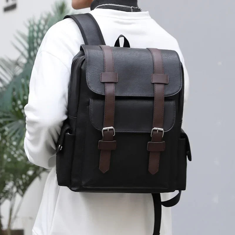 Men’s Vintage Backpack - Buckle Flap 15’’ Laptop Bag