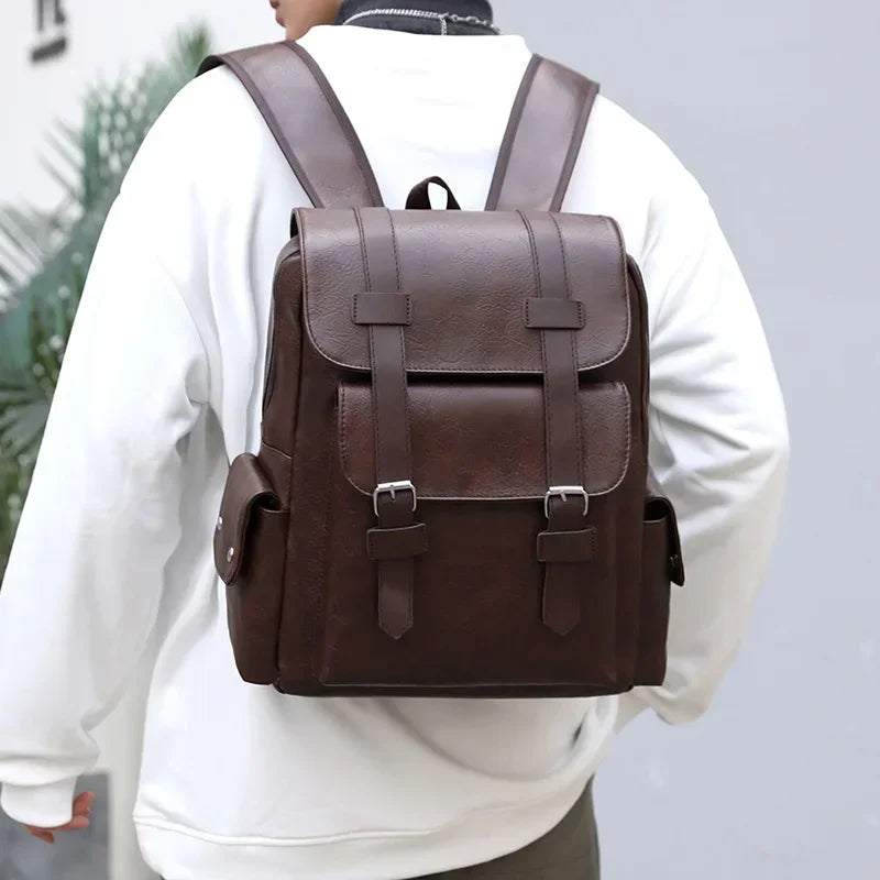 Men’s Vintage Backpack - Buckle Flap 15’’ Laptop Bag